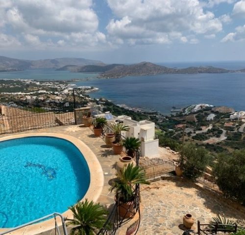 Luxurious and Stylish villa for sale in the cosmopolitan Elounda